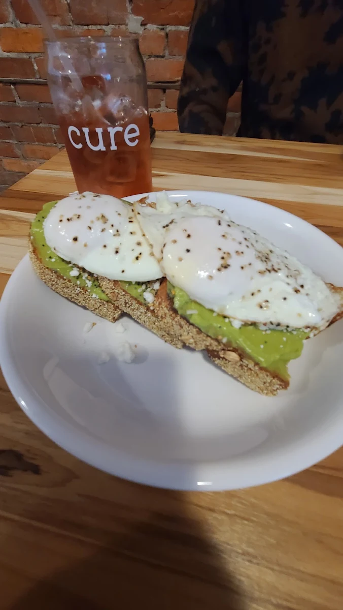 Avocado Toast with Egg and Goat Cheese