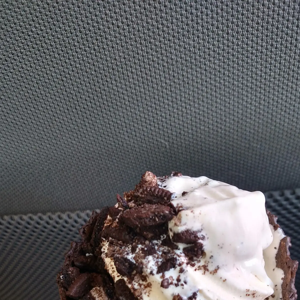 Vanilla Ice Cream with Oreo Cookies