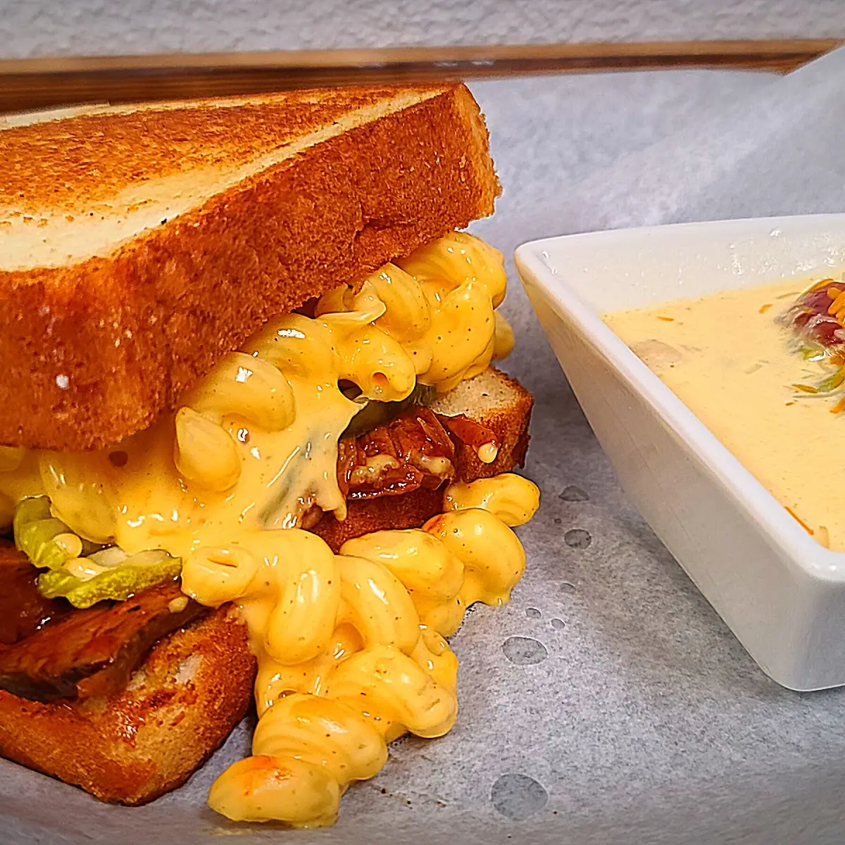 Housemade Mac'n' Cheese