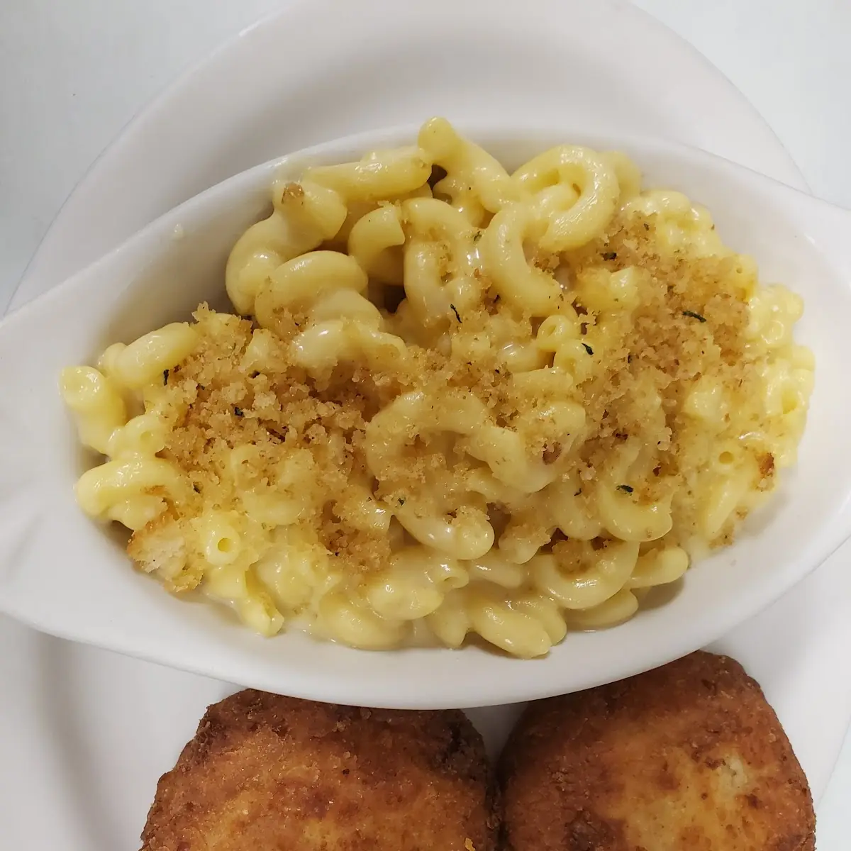 Fish Cakes with Mac and Cheese