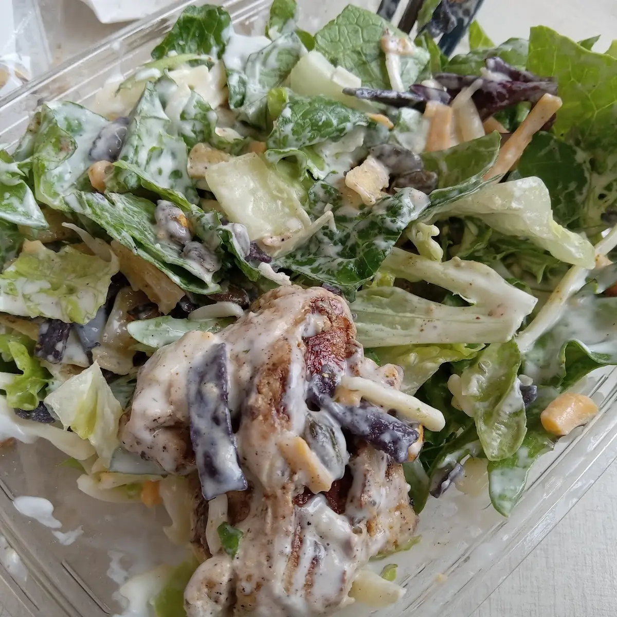 Side Salad w Grilled Chicken Nuggets
