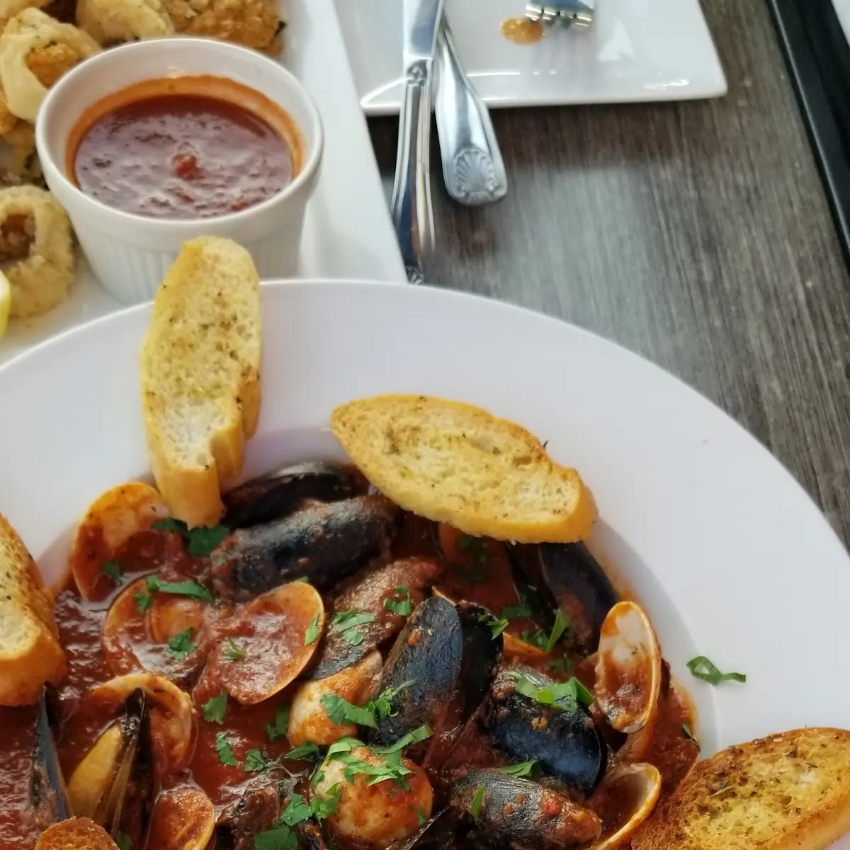 King Farouk Seafood Linguine