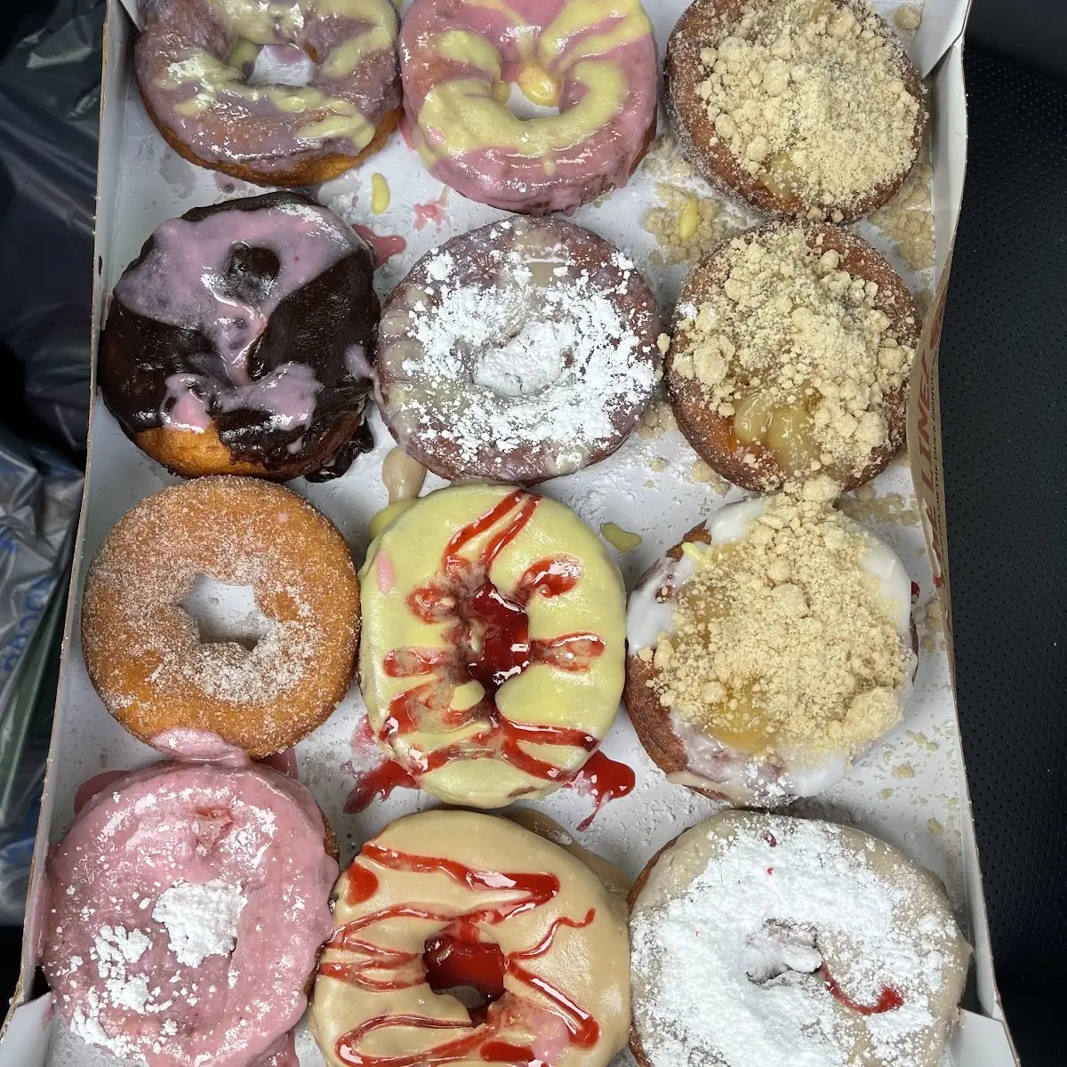 Dozen Donuts Chocolate w Coconut