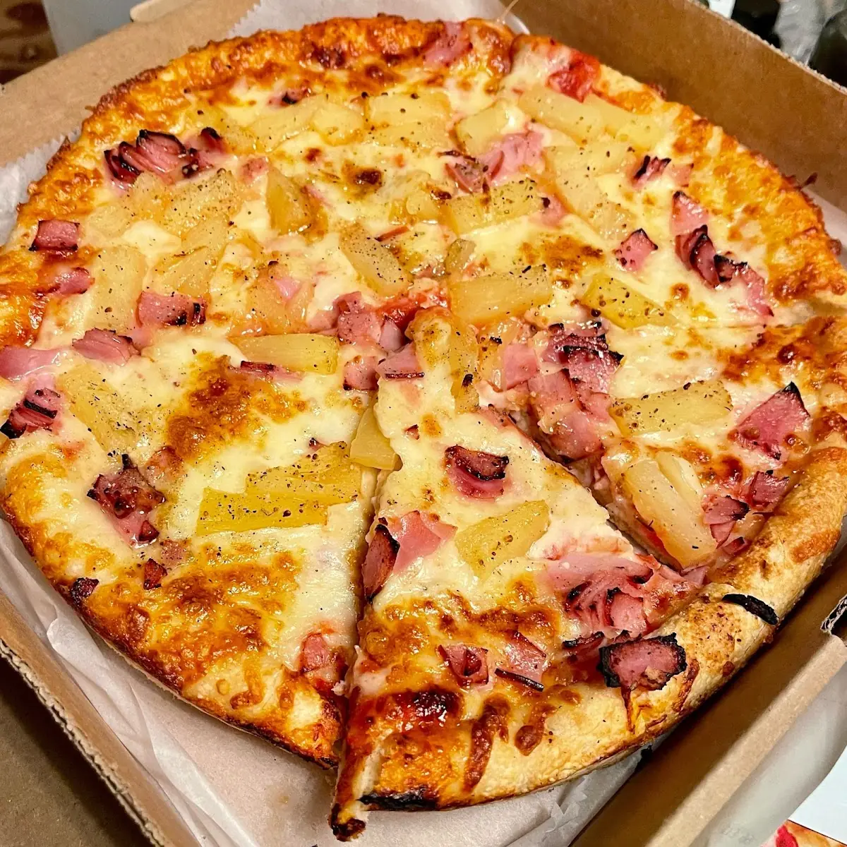 Hawaiian Pizza