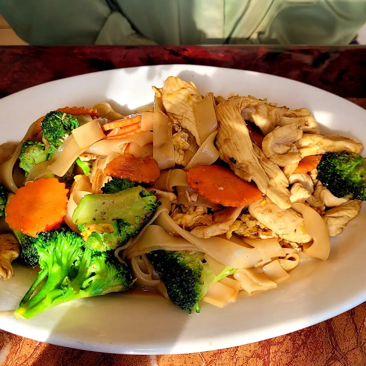 Pad See Eew with Chicken