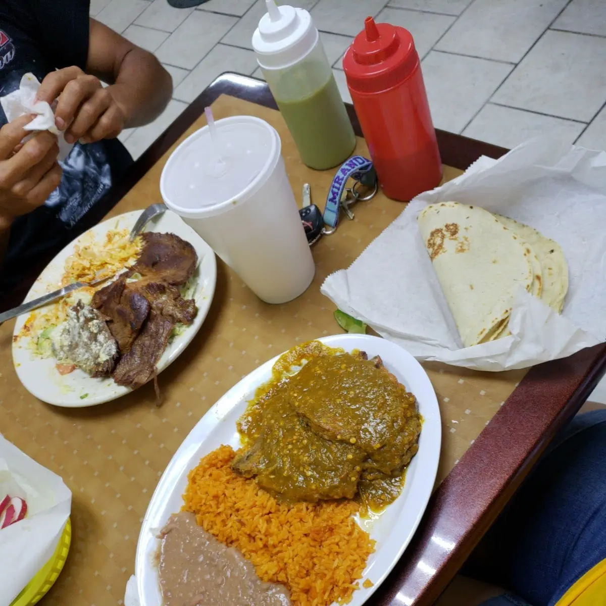 Chuletas En Salsa Verde
