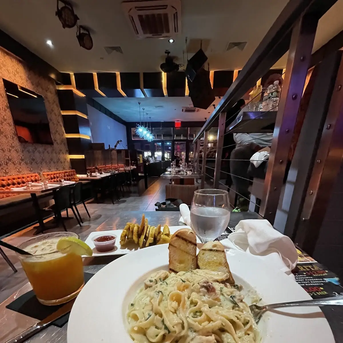 Chicken Alfredo Pasta