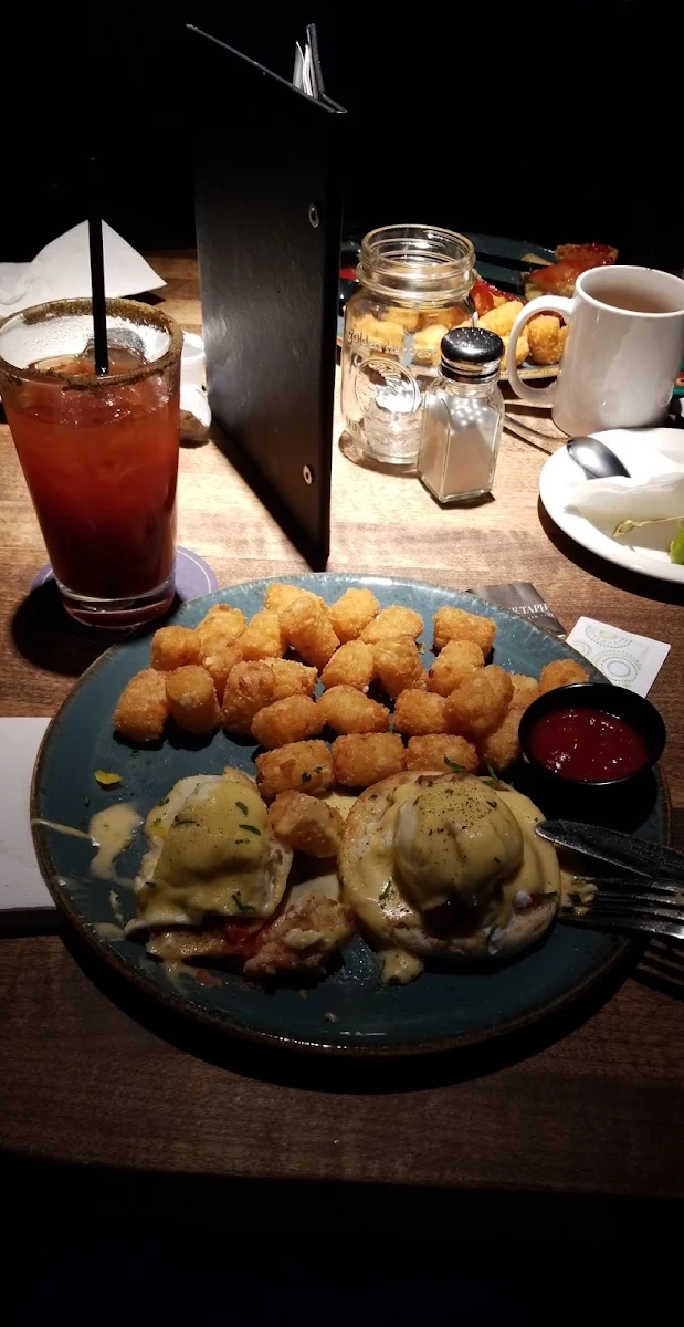 Eggs Benedict