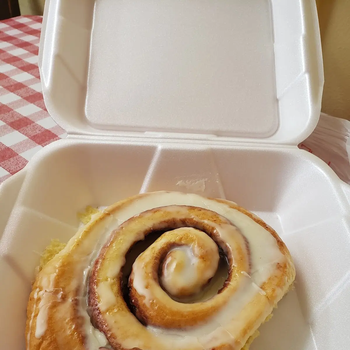 Home Made Cinnamon Roll