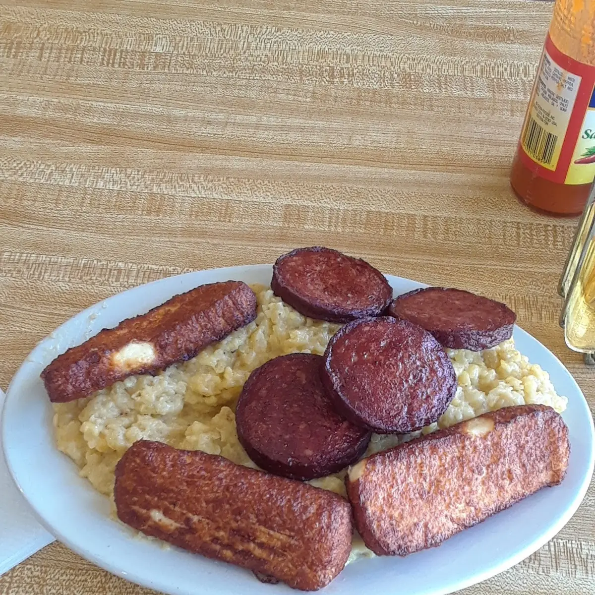 Mangu Con Salami Y Queso Frito