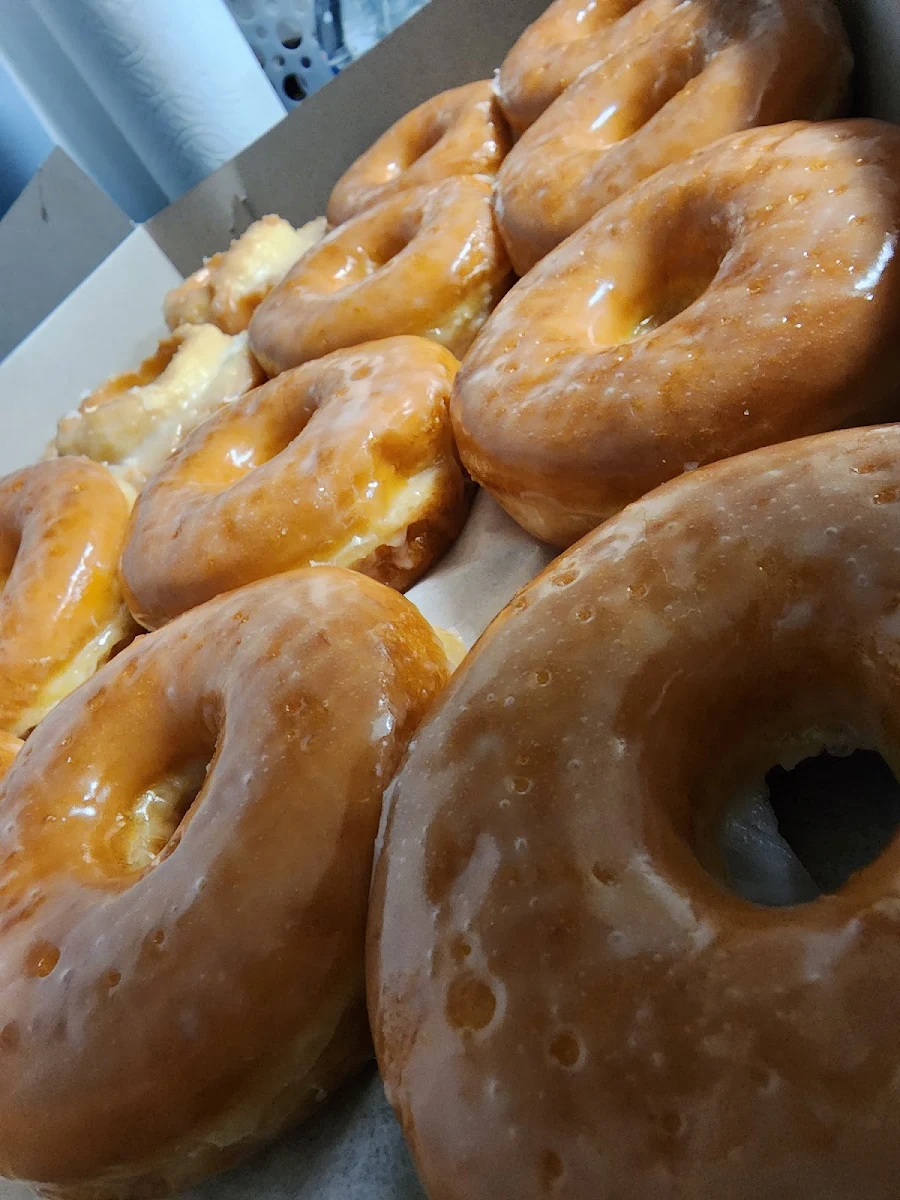 Regular Glazed Donut