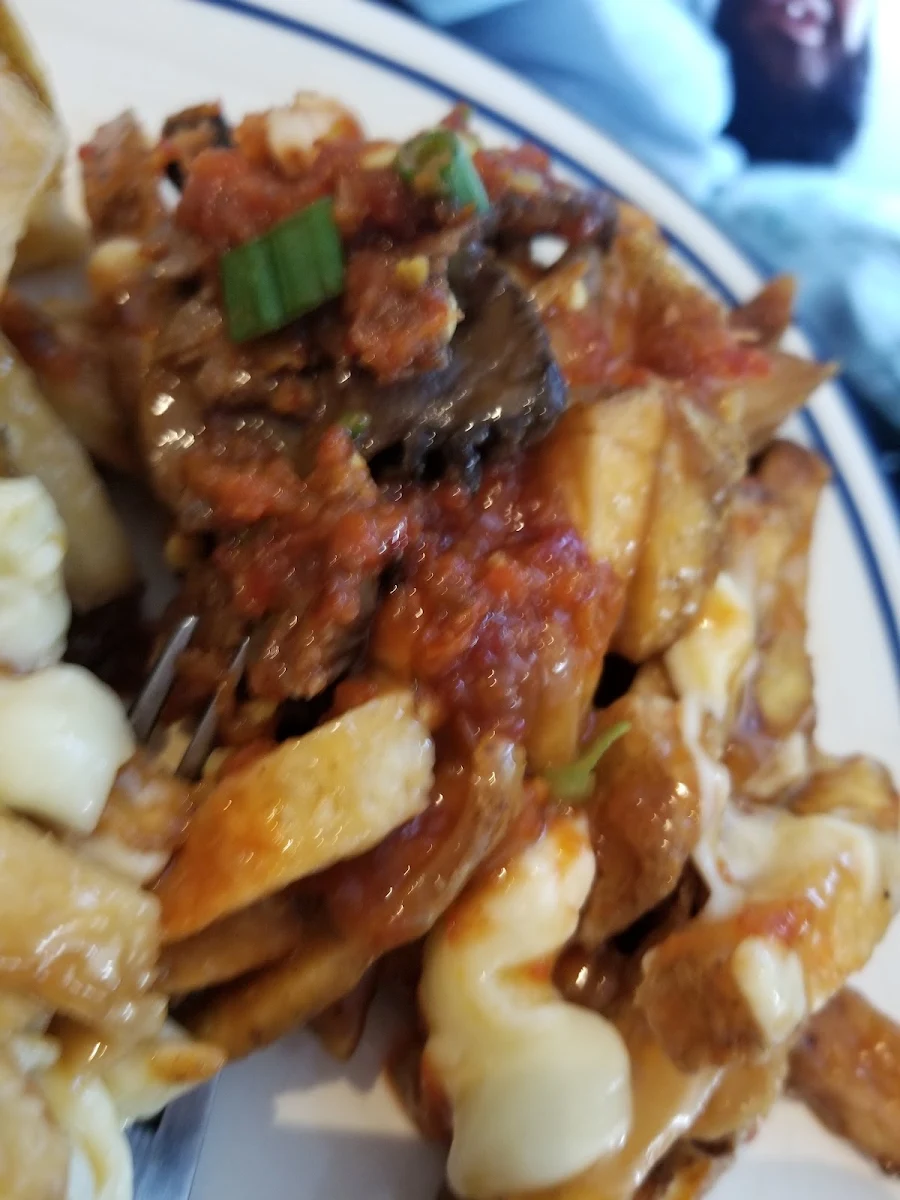 Korean Poutine, Smoke's Poutinerie Barrie