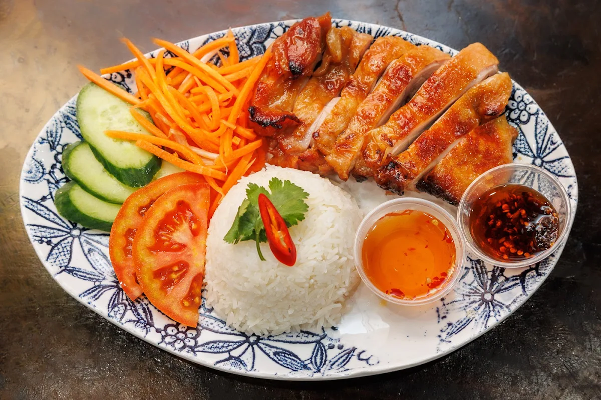 Com GA Nuong