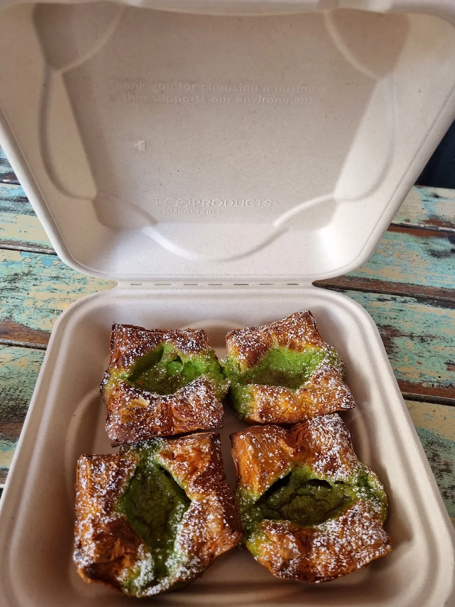 Pandan Custard Tart