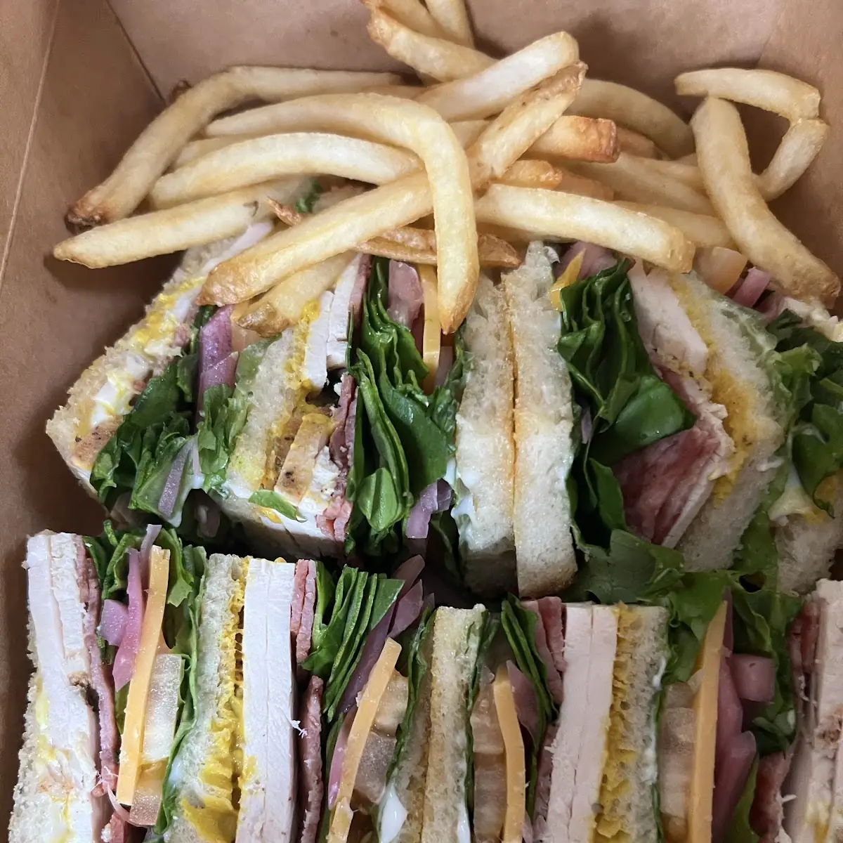 Chicken and Turkey Bacon blt