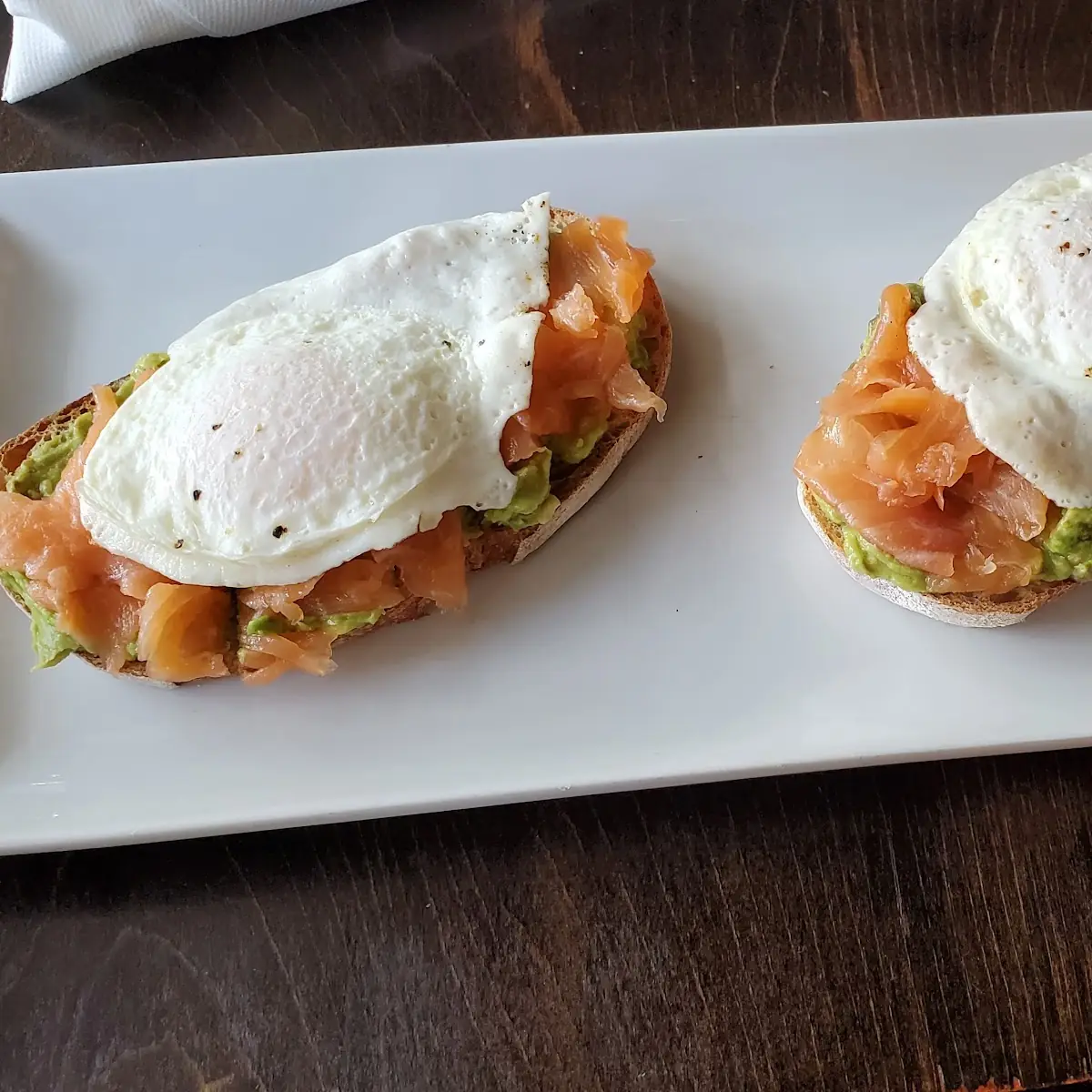 Tartine eggs Benedict