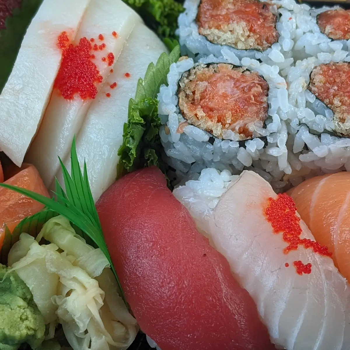 Sushi and Sashimi Combo Platter A