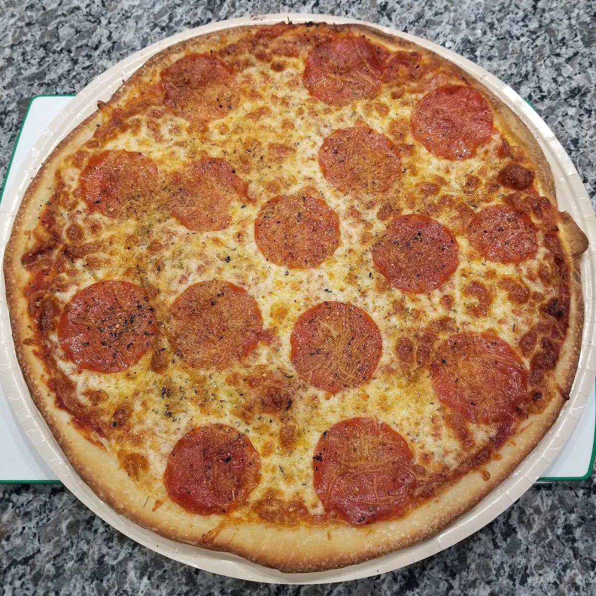 Xlny Pepperoni Pizza