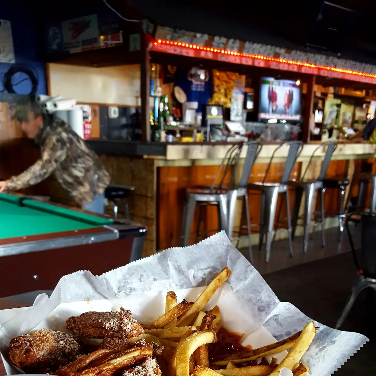 Wings and Fresh Cut Fries