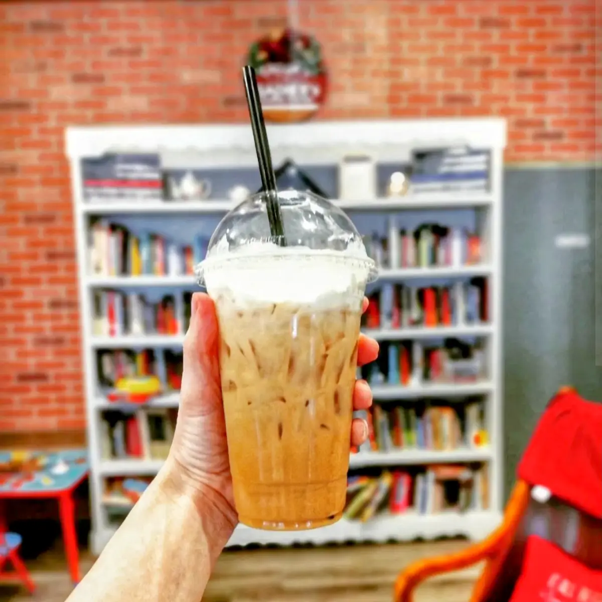 Iced Vanilla Latte