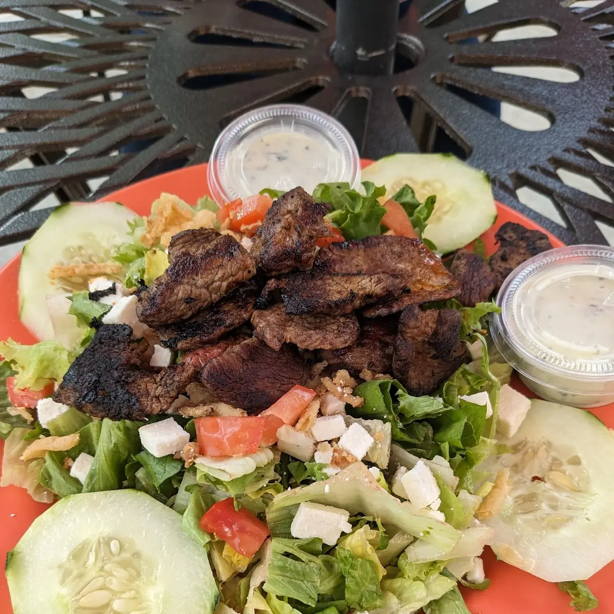Steakhouse Salad