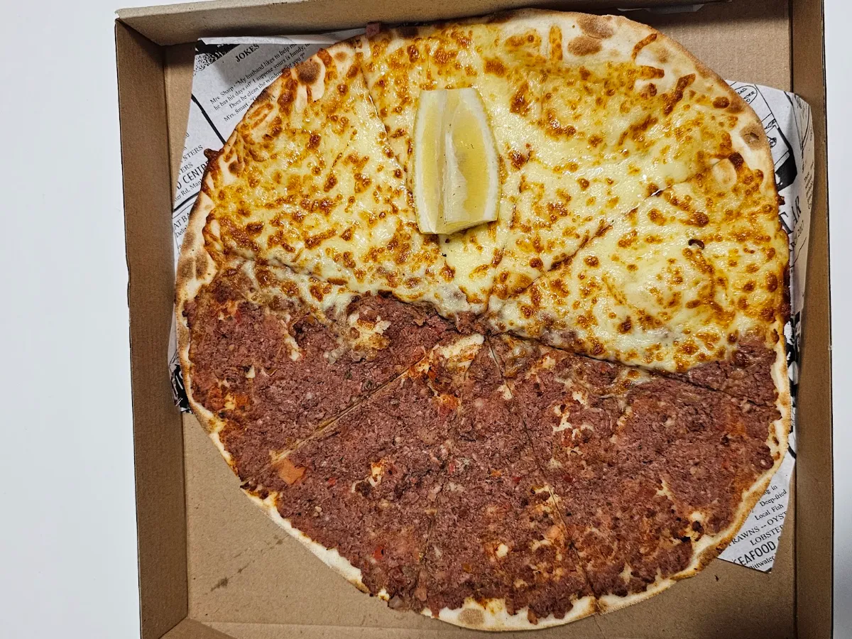 Half Meat Half Cheese Manoush, Yummy Manoush