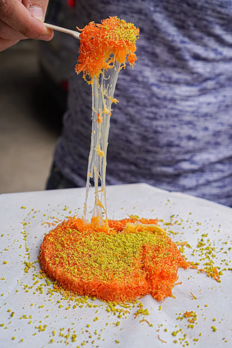 Kunafa Kaak, Yummy Manoush