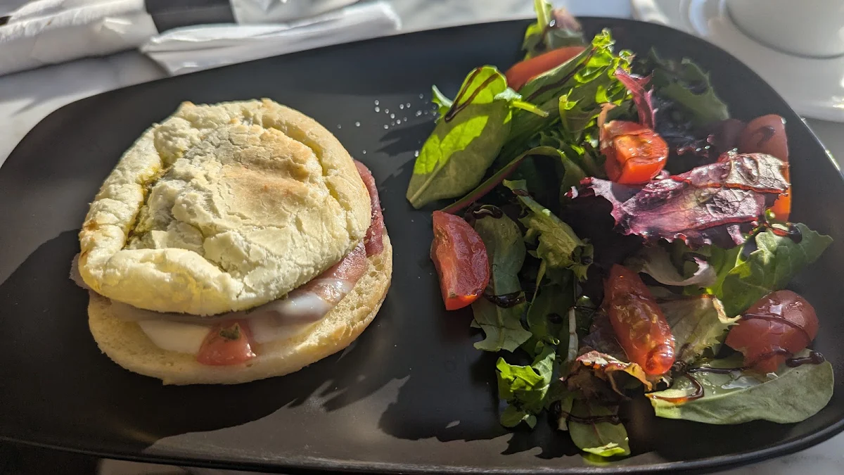 Caprese Sandwich