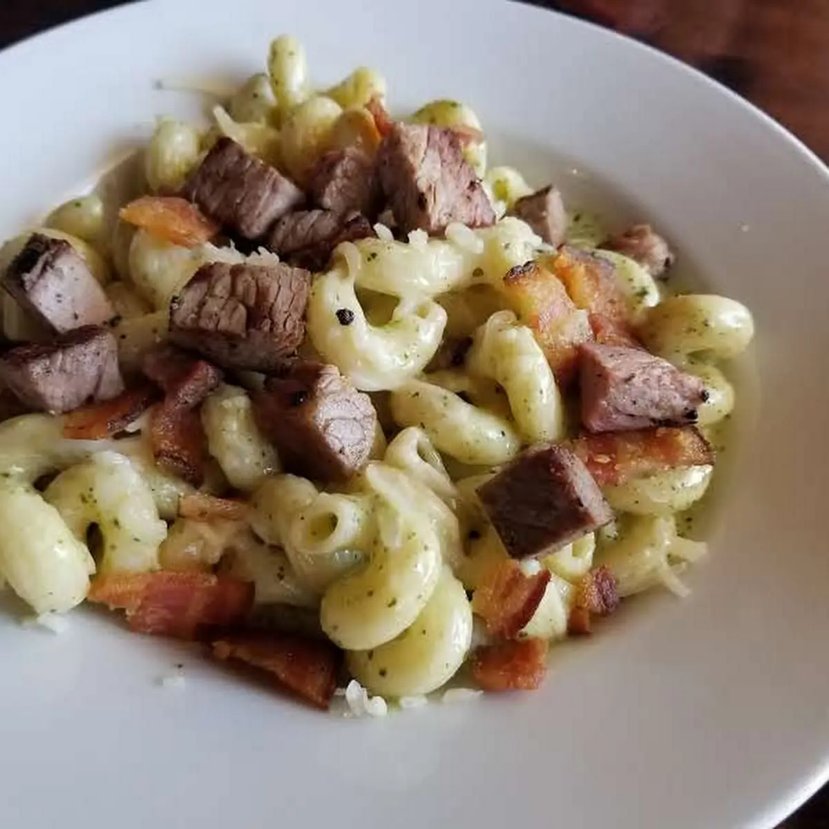 Tri-Tip Mac and Cheese Bites