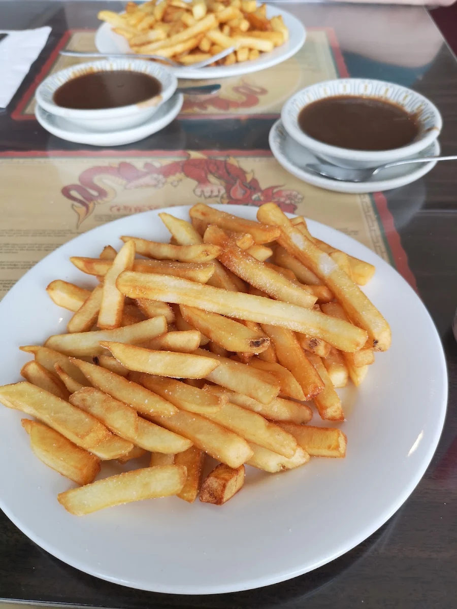 Fries and Gravy, Ming Ming Chinese Food Restaurant