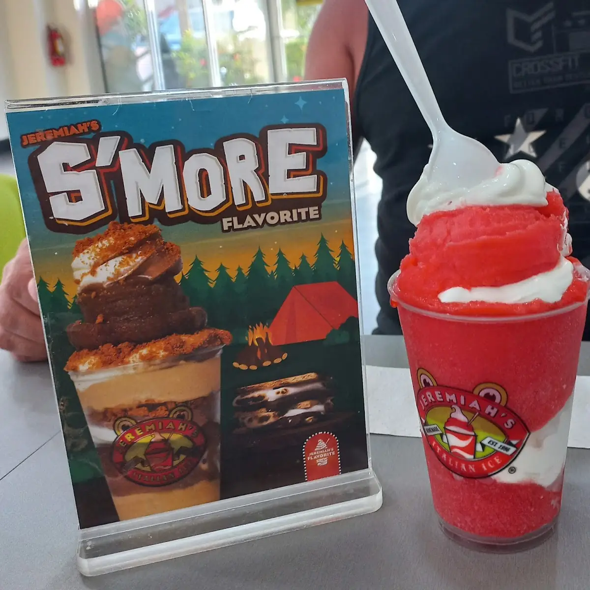 Strawberry Vanilla Ice Mixed