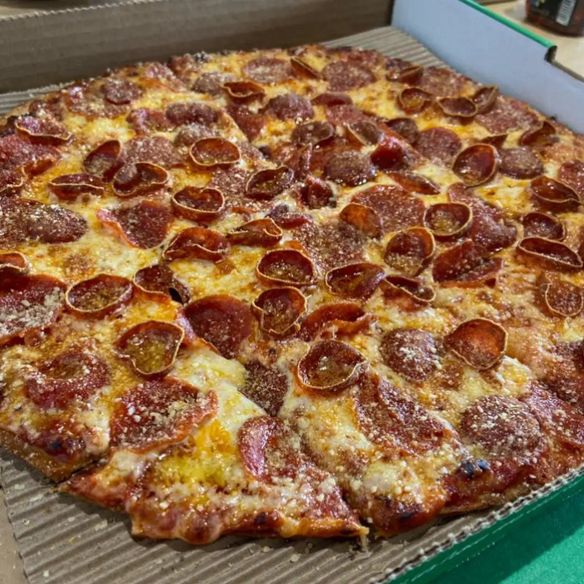 Old World Pepperoni Thin Crust Pizza