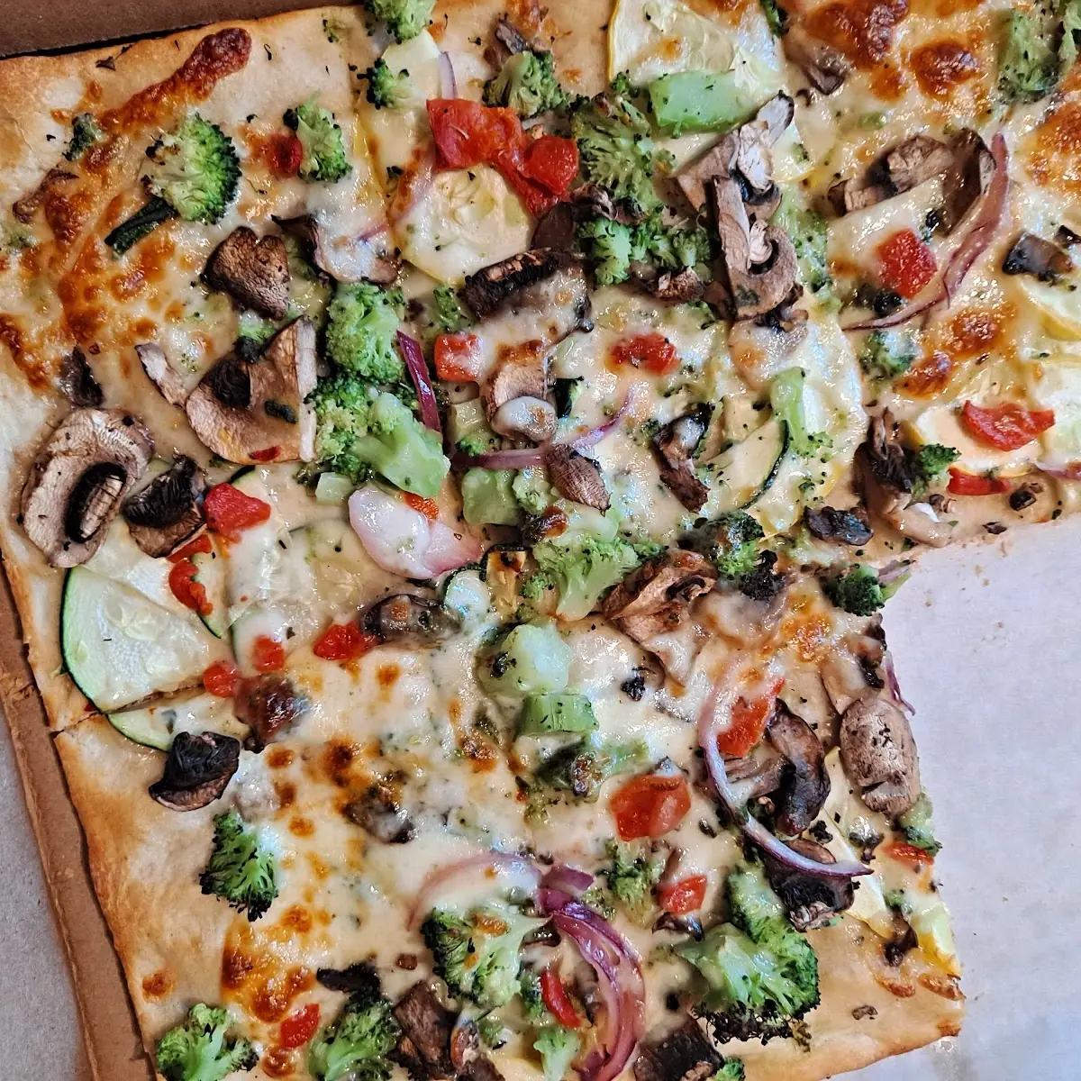Grilled Veggie Pizza