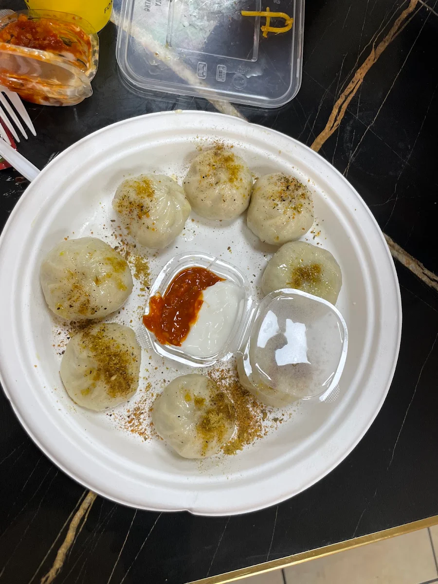 Steamed Veg Momos 8pcs, Wow Eats
