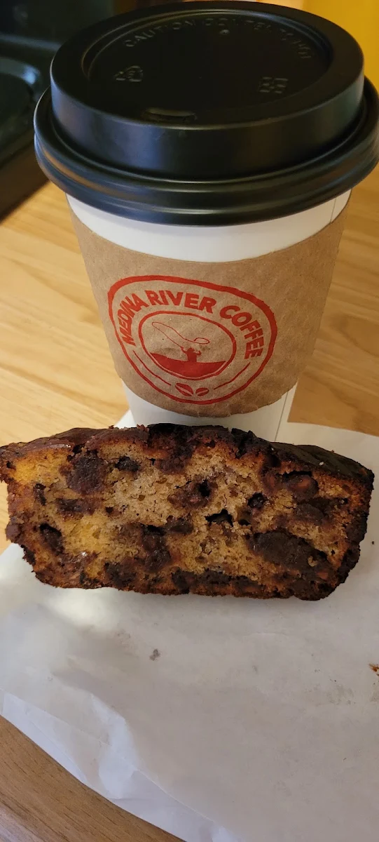 Dark Chocolate Chip Banana Bread w Peacan