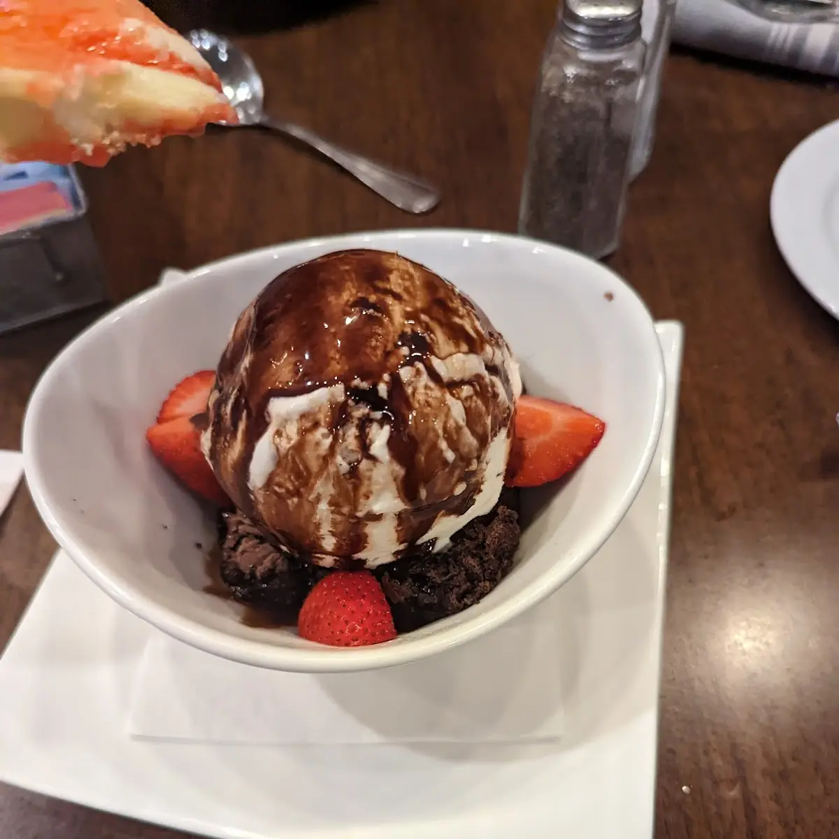 Chocolate Chip Brownie Sundae