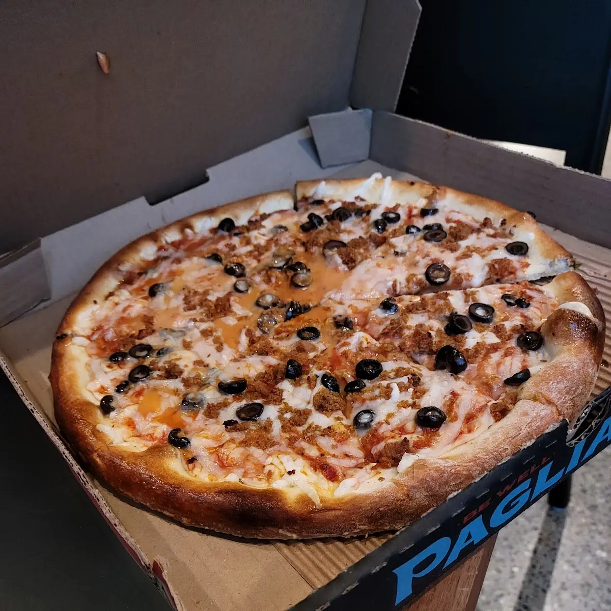 Vegan Cheese Pizza with Black Olives