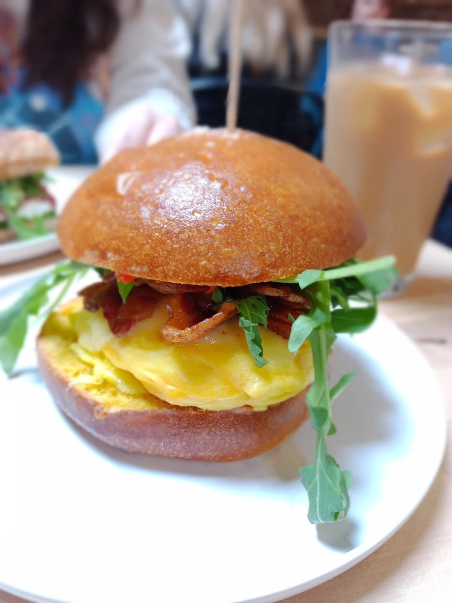 Egg & Cheese Sammy