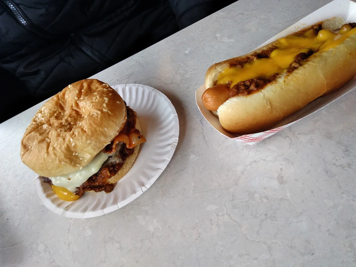 Chilli Cheese Dog & Bacon Cheeseburger with Chilli and Cheese