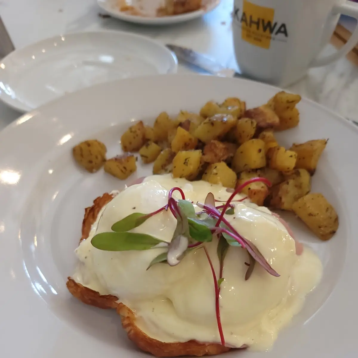 Eggs Benedict