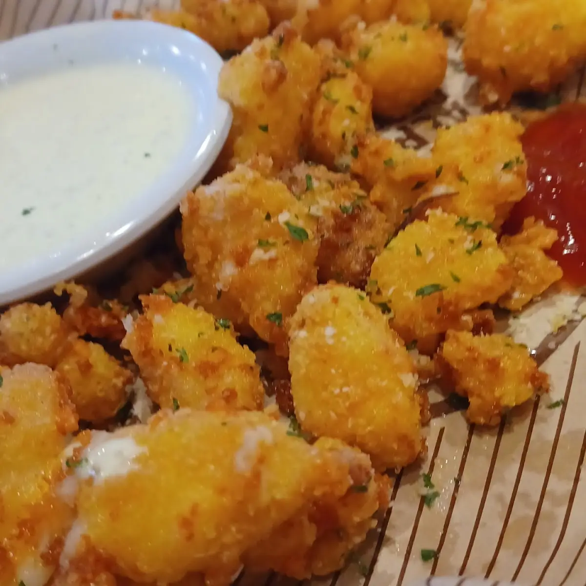 Wisconsin Cheese Bites