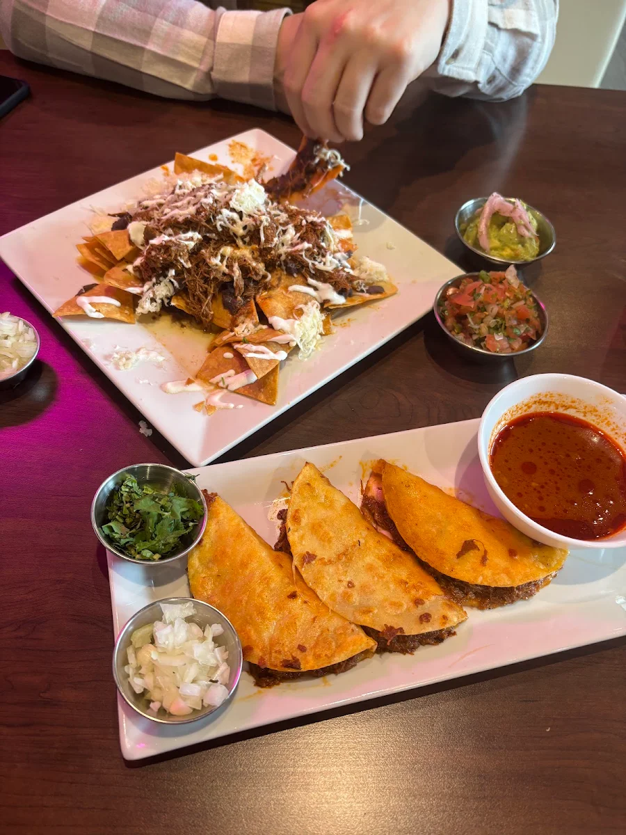 Highlights, Birria Cantina