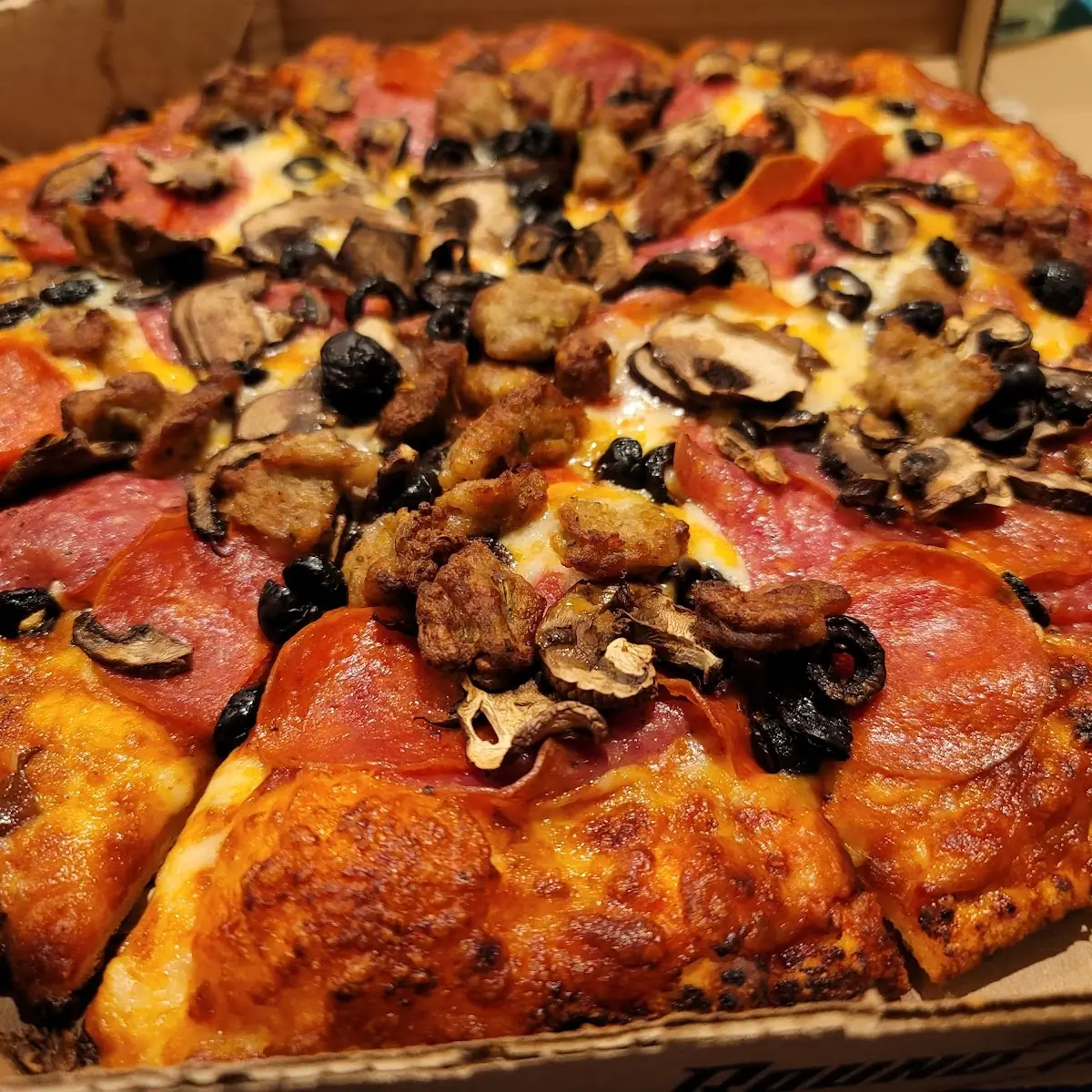 King Arthur Supreme Pizza