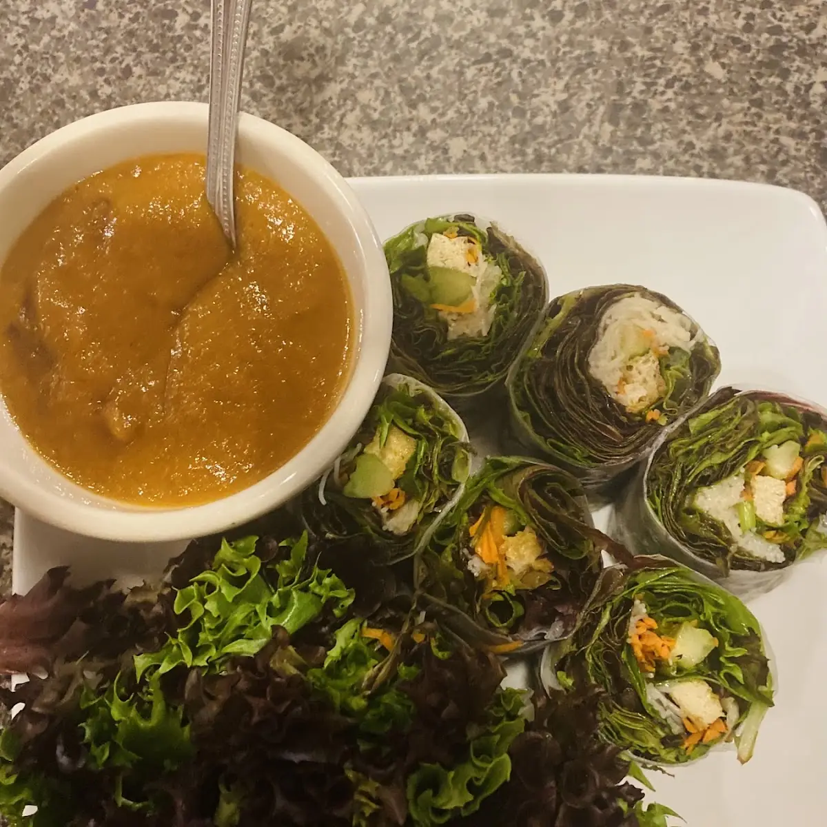 Fresh Spring Rolls with Peanut Sauce