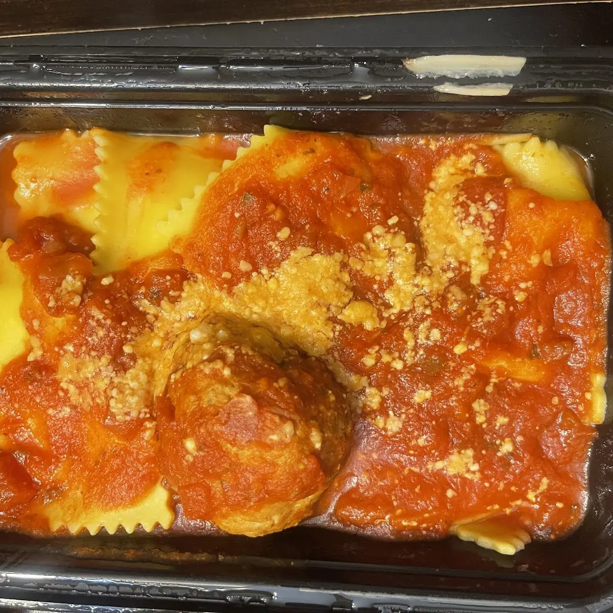 Cheese Ravioli with Meatballs