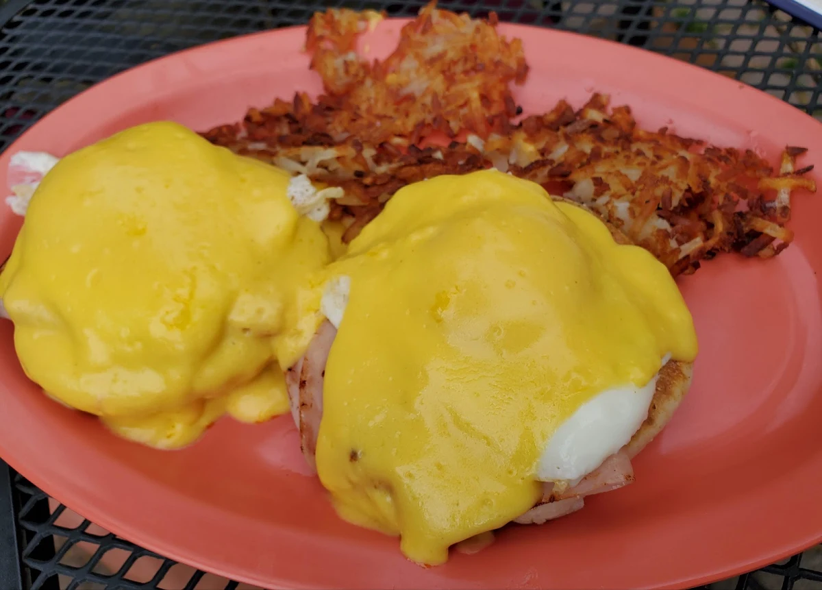 Eggs Benedict