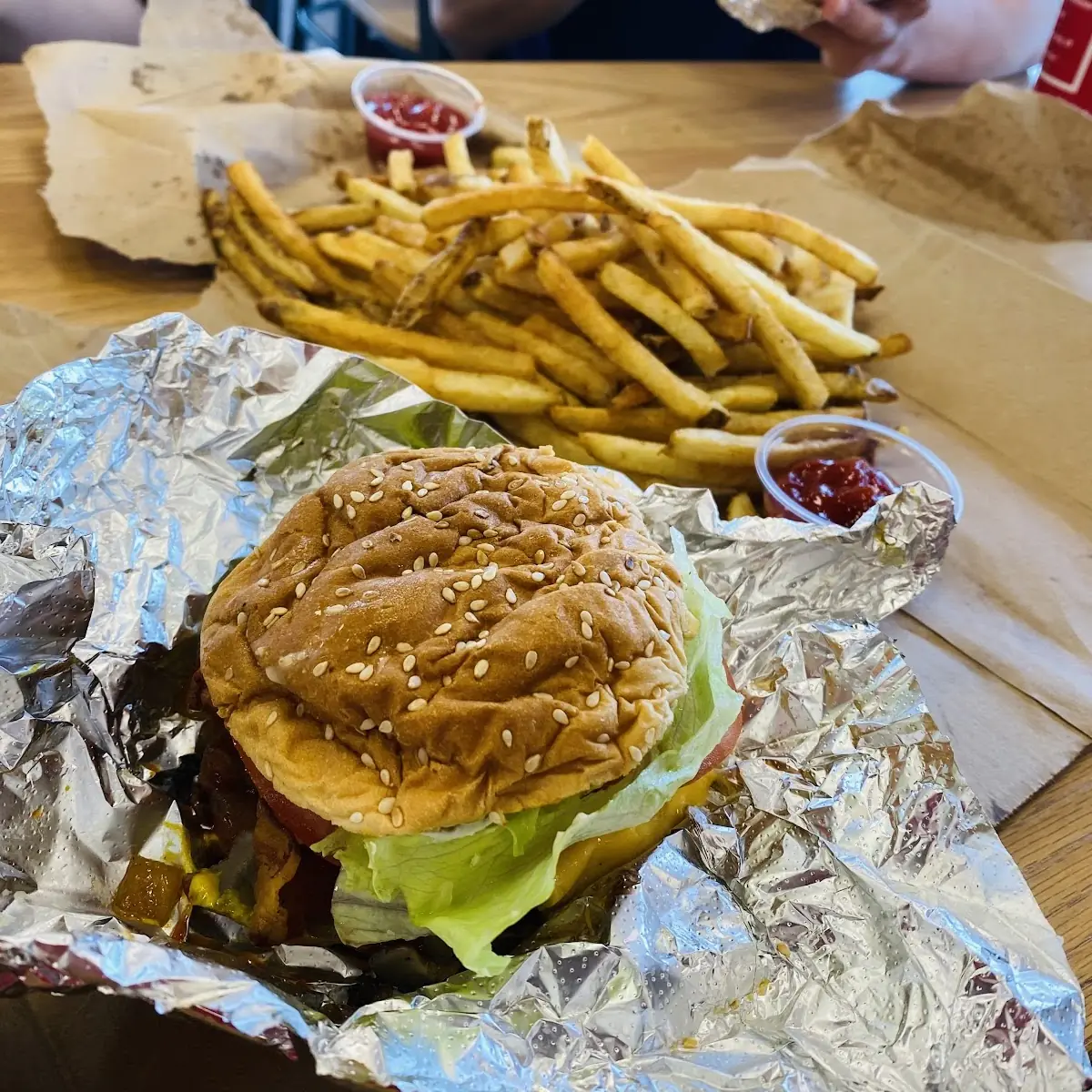 Five Guys Style