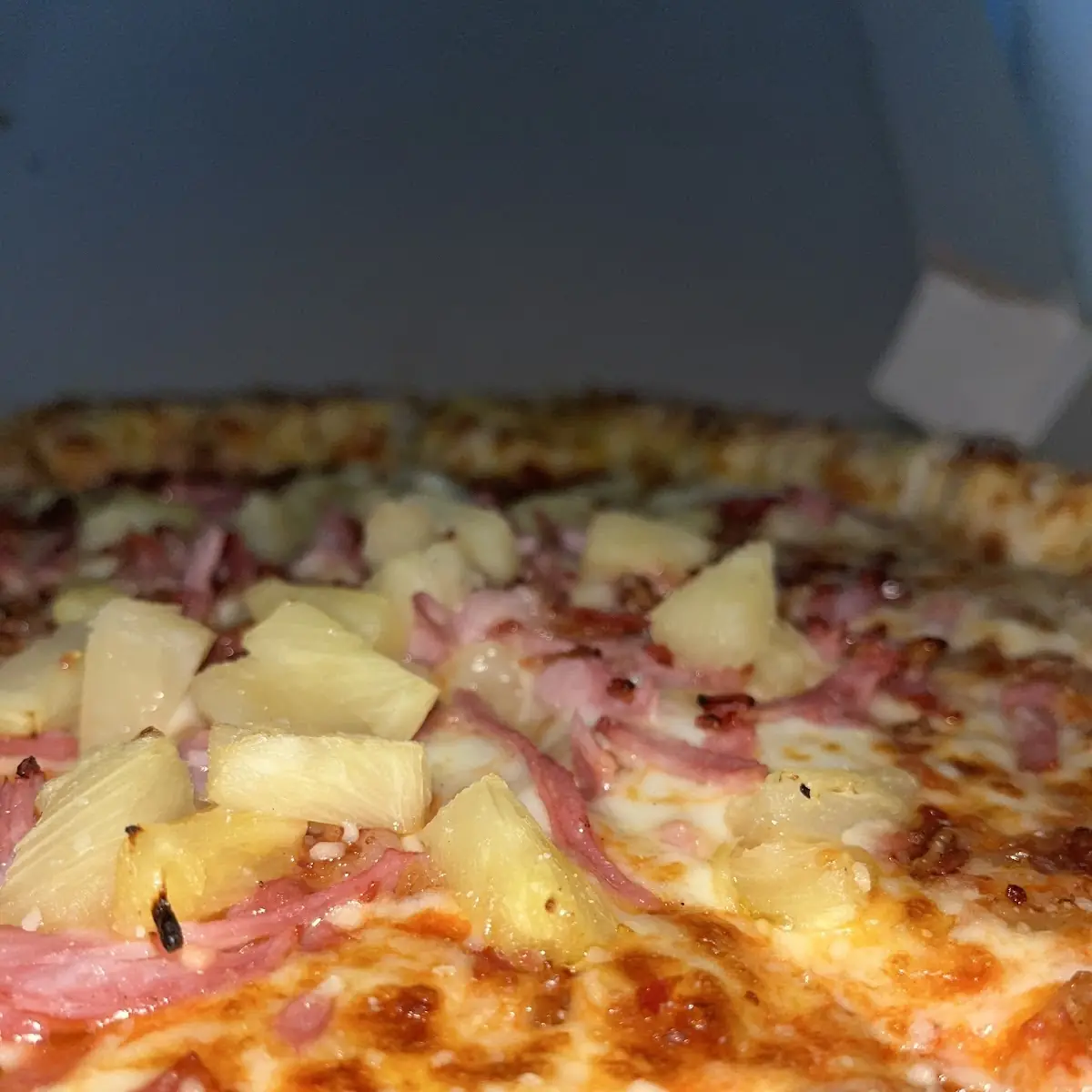 Hawaiian Pizza