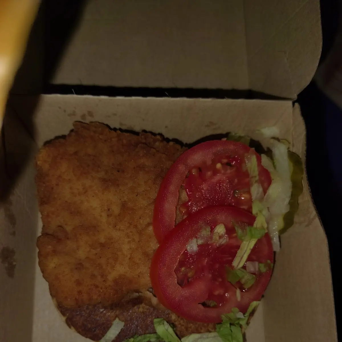 Deluxe Crispy Chicken Sandwich