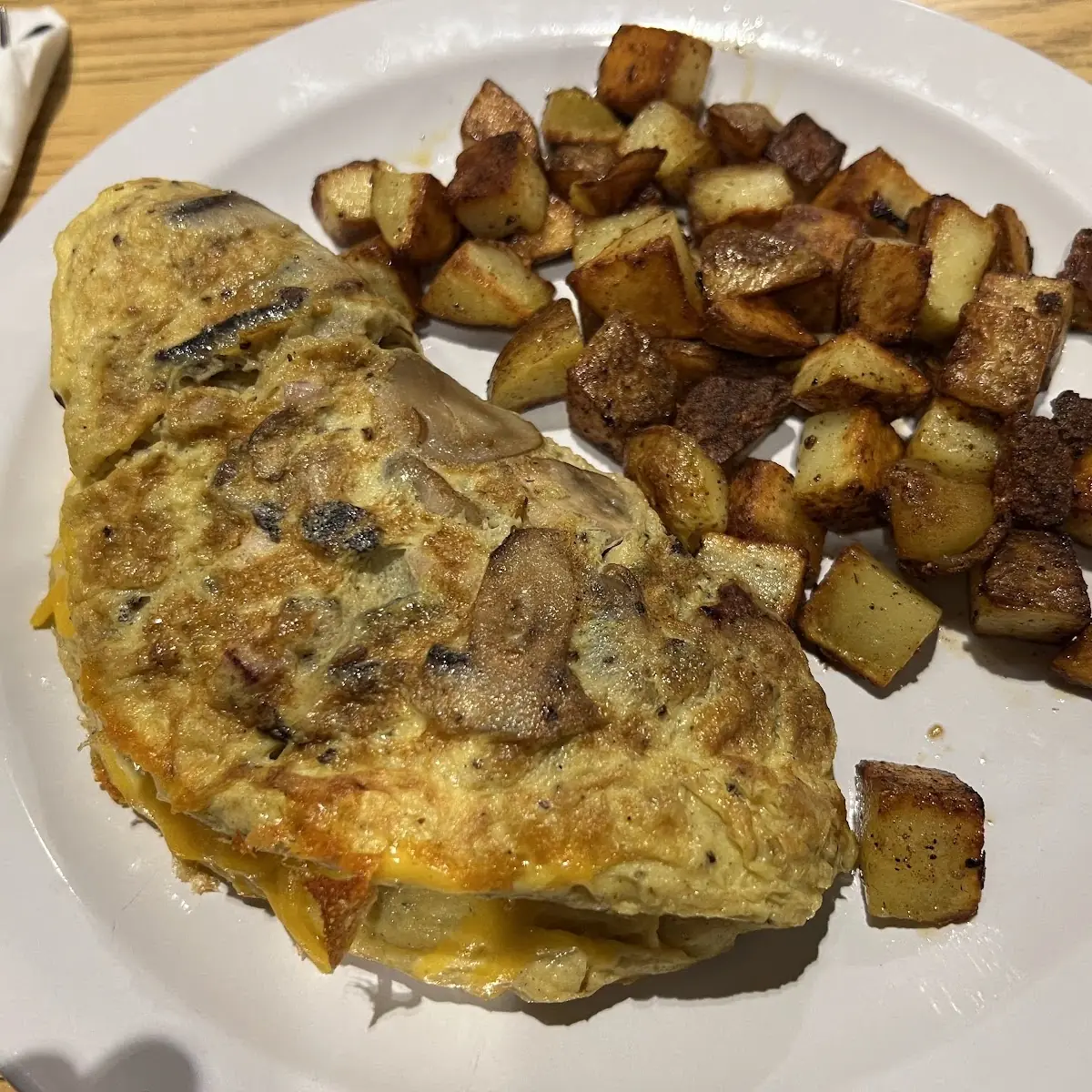 Mushroom Omelette with Home Fries